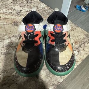 Nike Space Jam x LeBron 18 Low GS 'Lola Bunny'